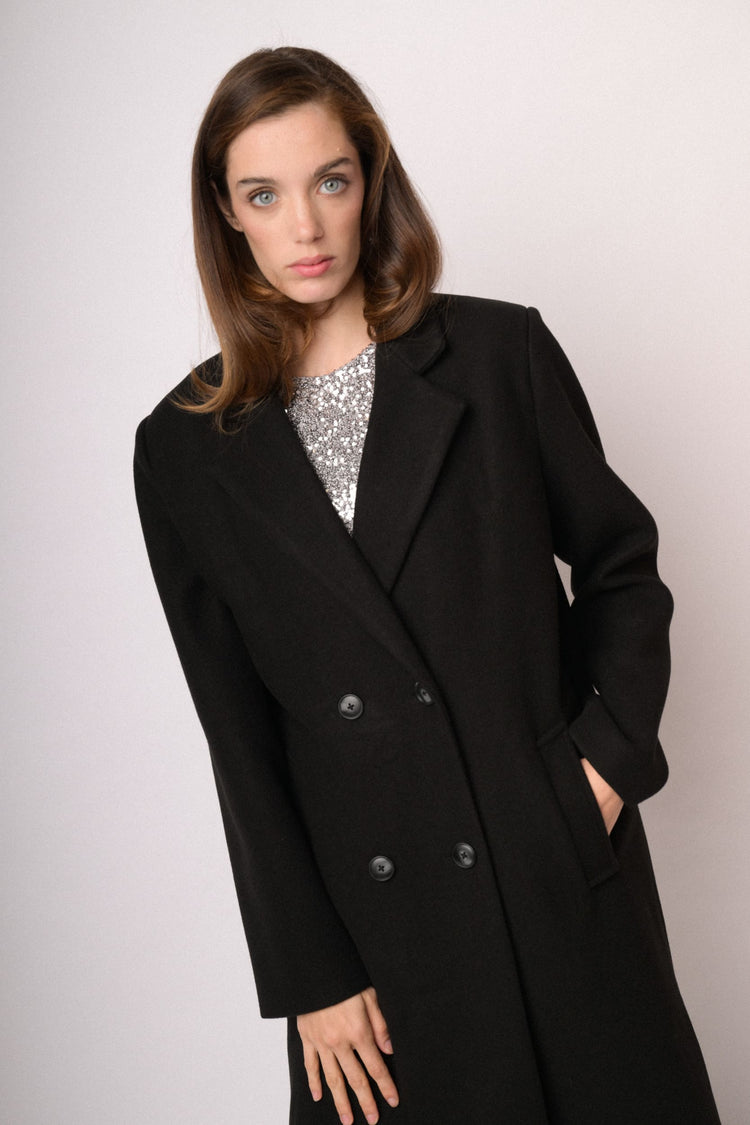 Cappotto lungo doppiopetto nero in misto lana