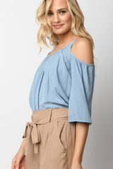 Blusa in viscosa con cut-outs