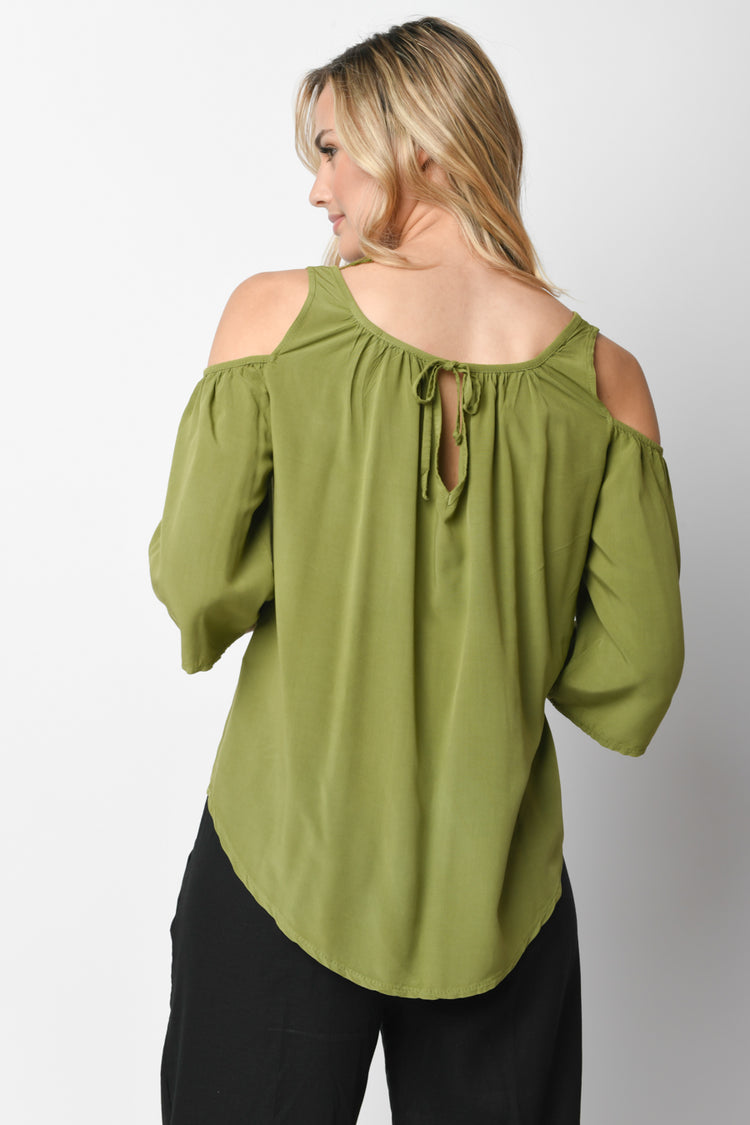 Blusa in viscosa con cut-outs