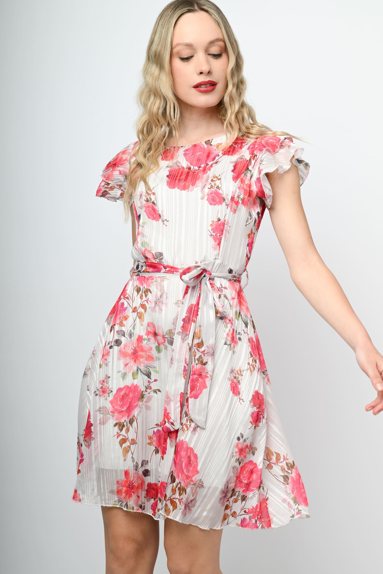 Soleia Abo con bretelle sottile stampa floreale all over capestro | SHEIN ALIA Soleia Abo con bretelle sottile stampa floreale all over capestro | SHEIN ALIA