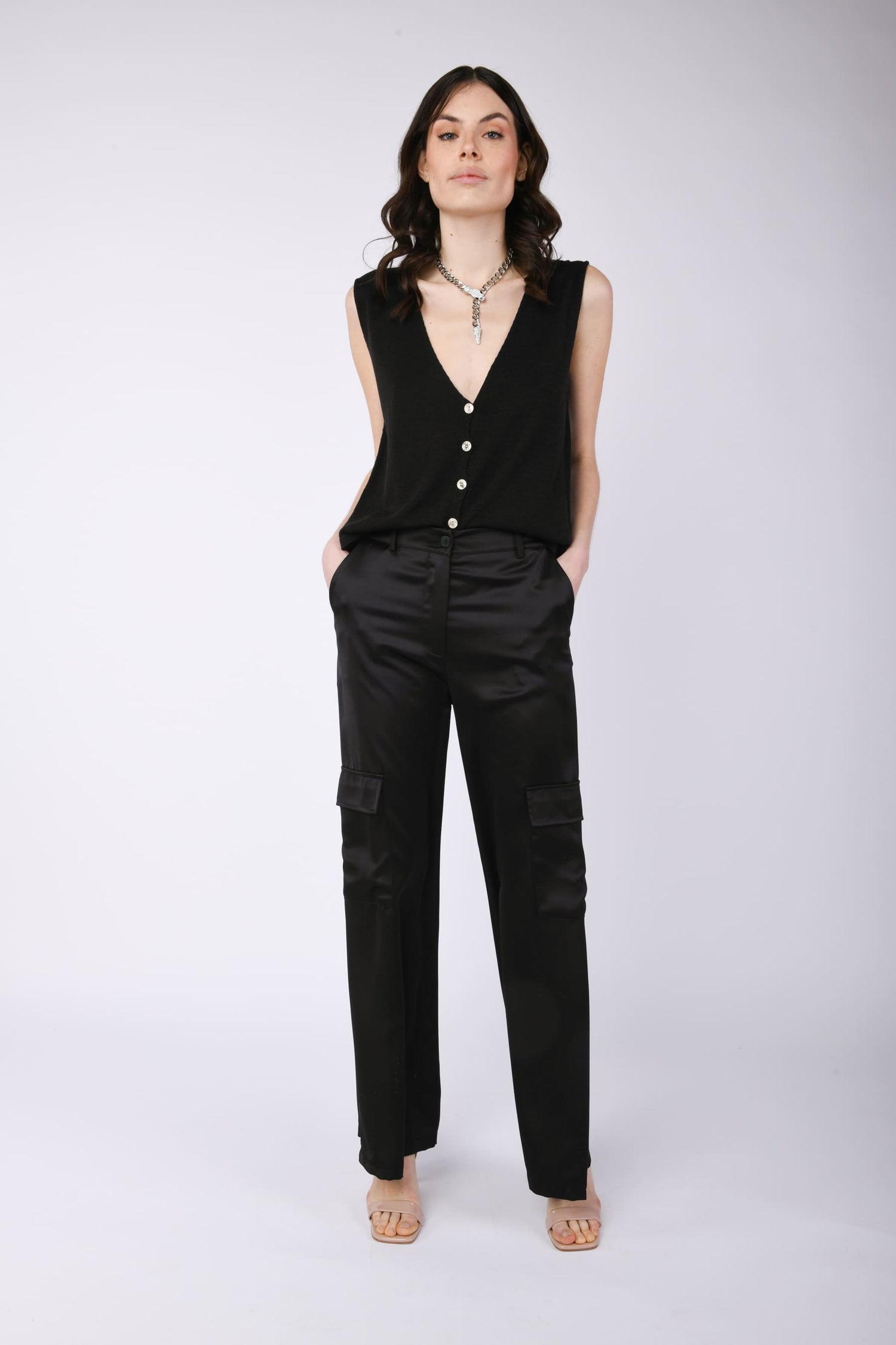 DEV30968NE-24_1_1_034d0f2d-6873-44bf-84fa-d2f7c425a6d5