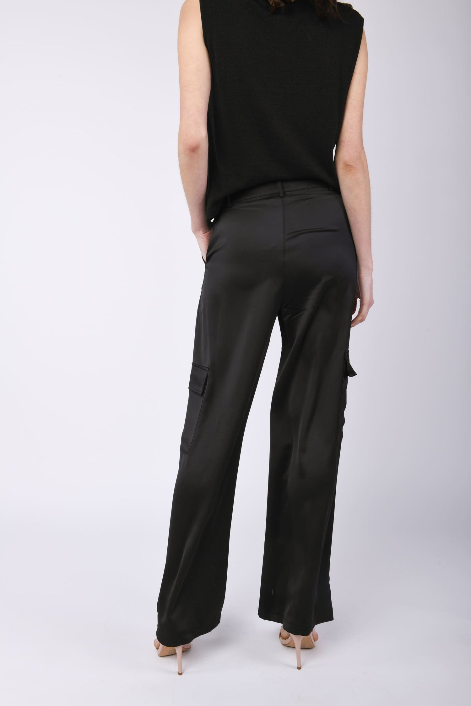 DEV30968NE-24_6_6_2439ff8c-9e73-44d4-9d00-dac98bf21c1a