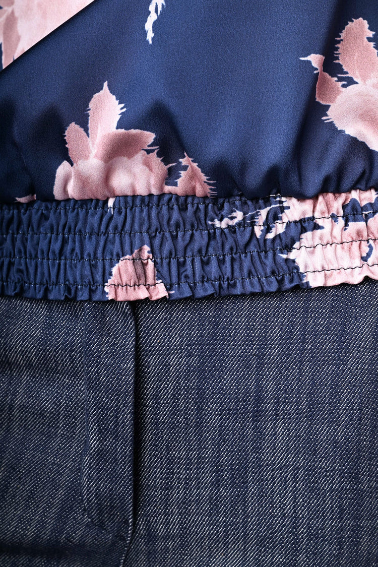 Top in raso a stampa floreale