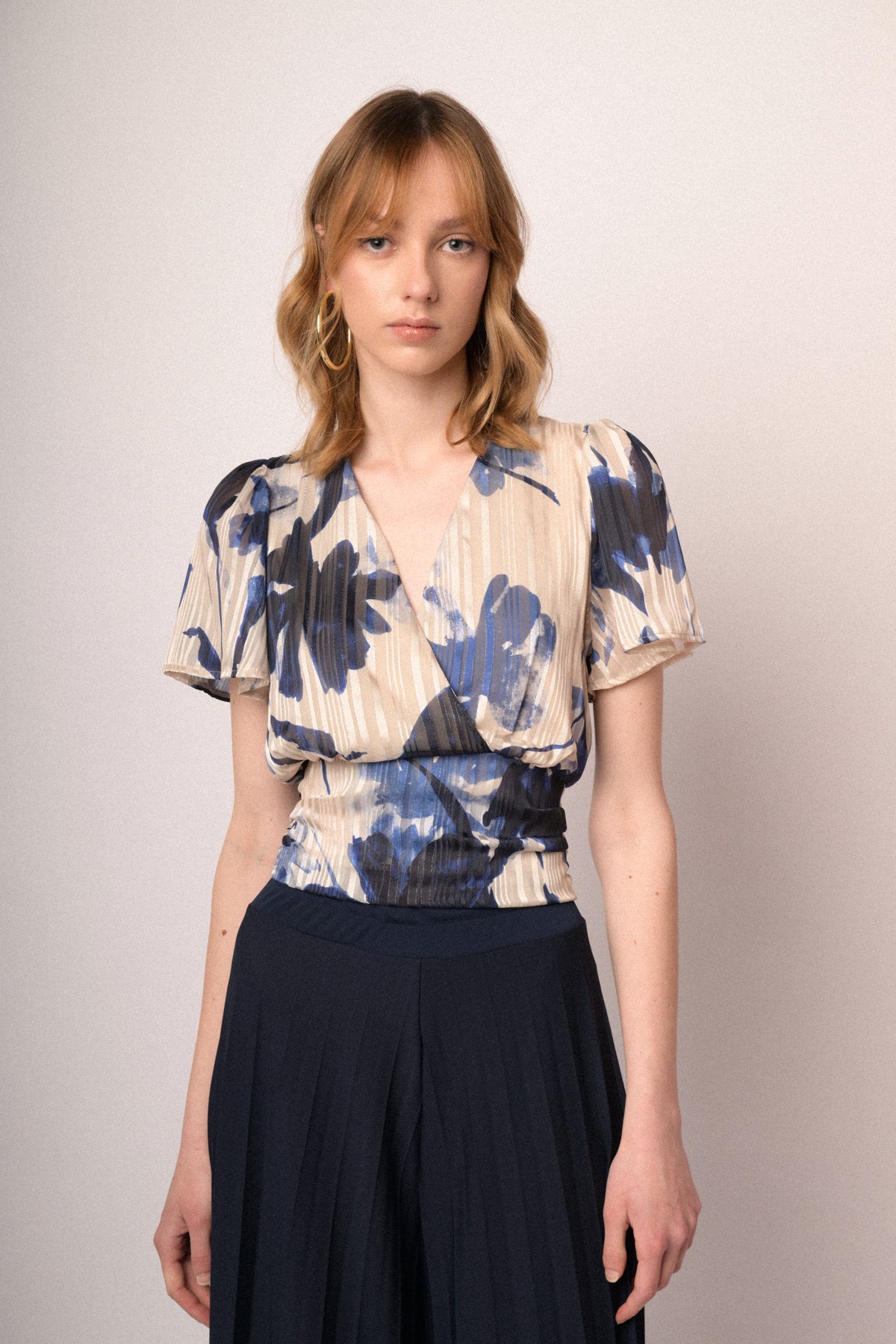 DEV51557S87V1FABI-26_5_5