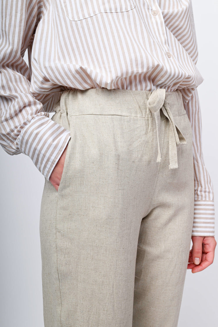 Pantaloni in lino e viscosa