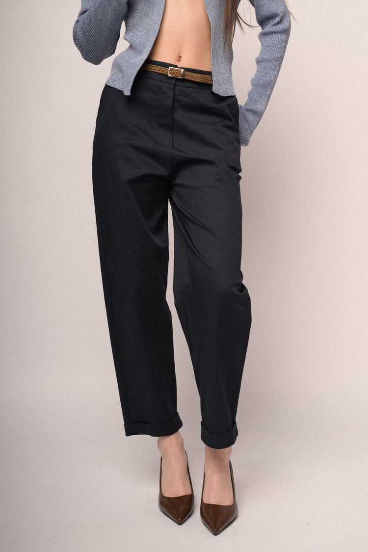 Pantaloni chino in cotone blu con cintura intrecciata