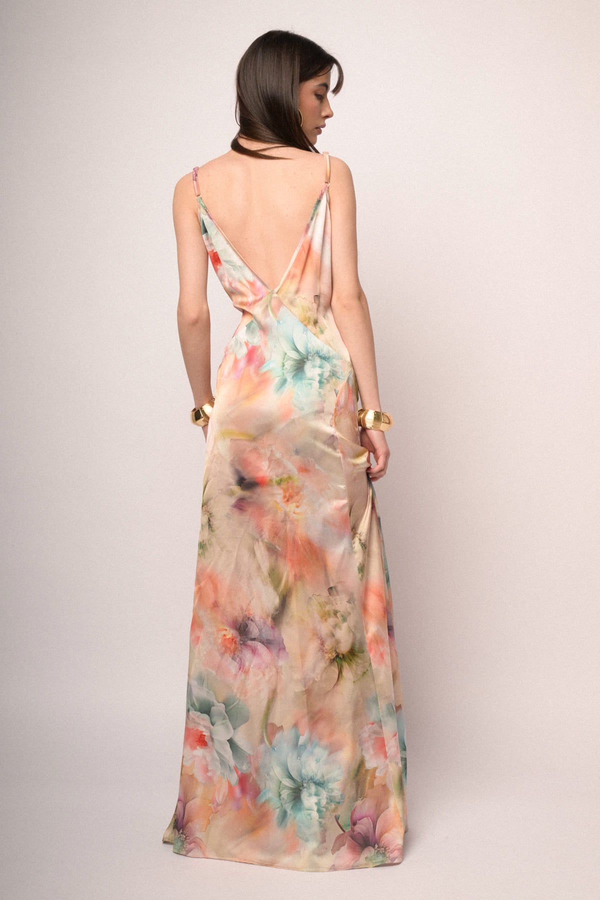 Abito lungo bretelle fiore sfumato
