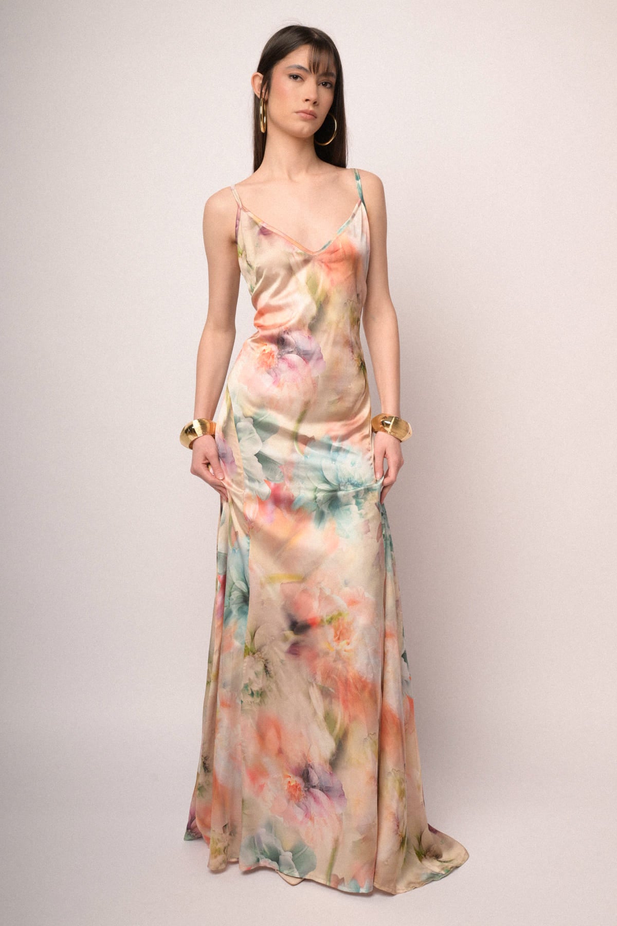 Abito lungo bretelle fiore sfumato