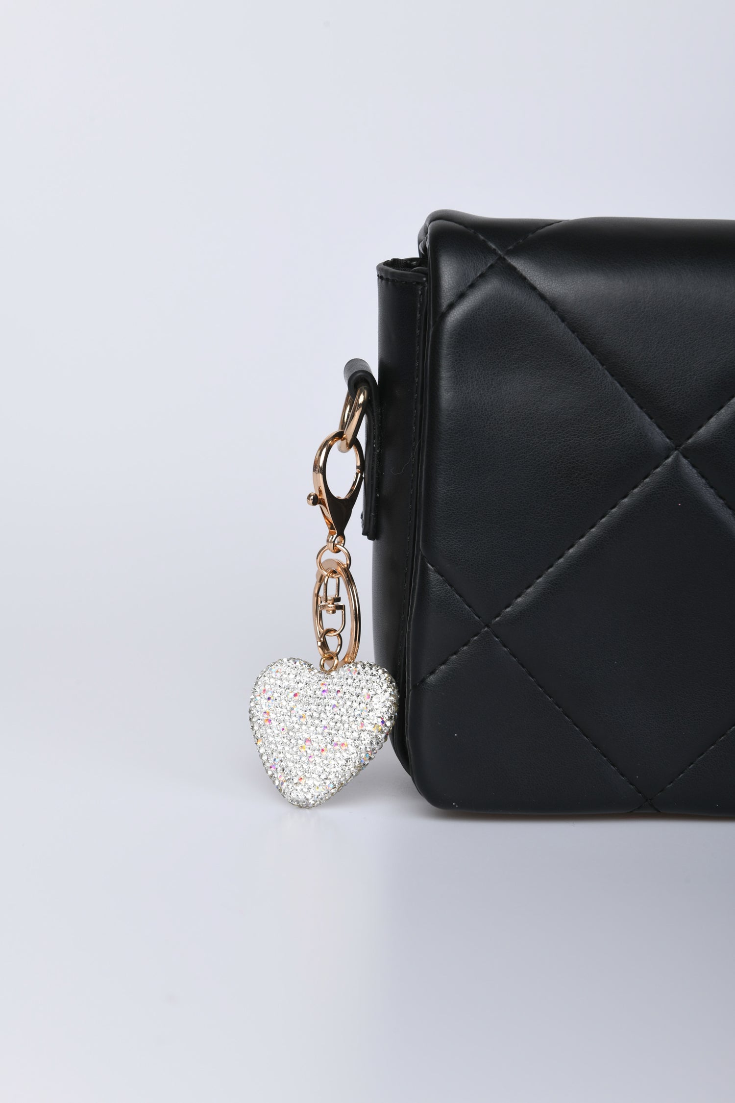 DJ04BI-23_1_1_d977ddc1-543c-4d60-871e-f2b0143b65b3