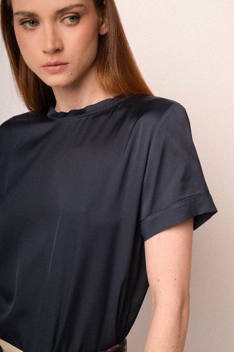 T-shirt in raso di viscosa blu