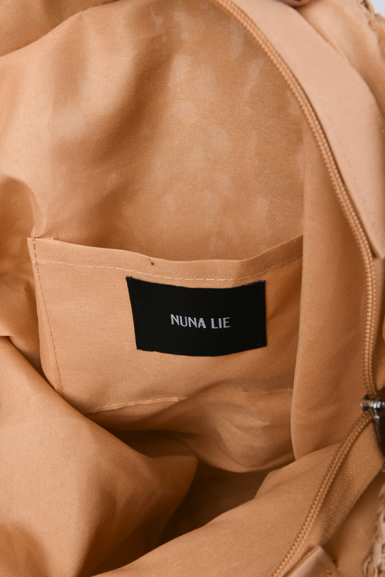 DZR24BE-24_4_4_ab8b342b-5268-4df6-b024-3579771b9b1d