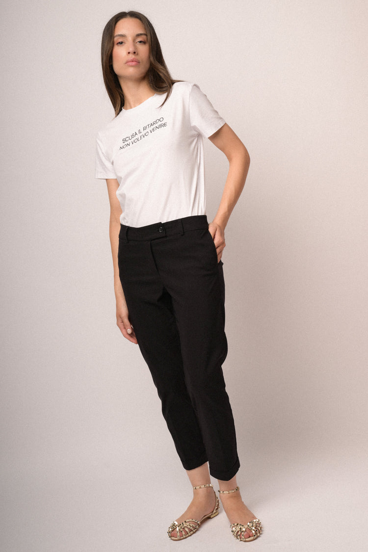 Pantaloni linguetta con risvolto
