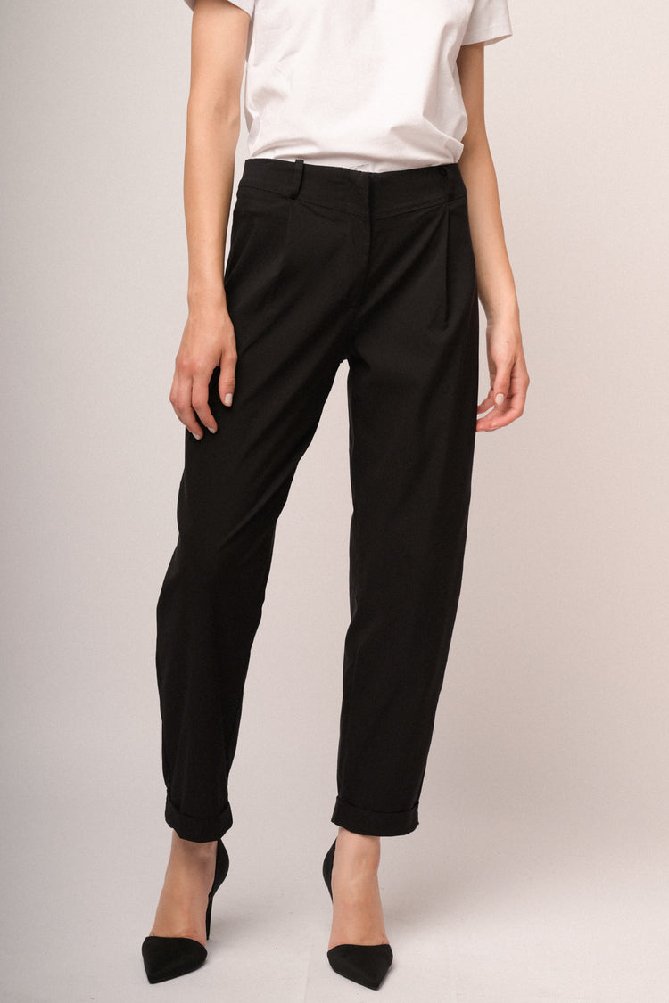 Pantaloni baggy con risvolto