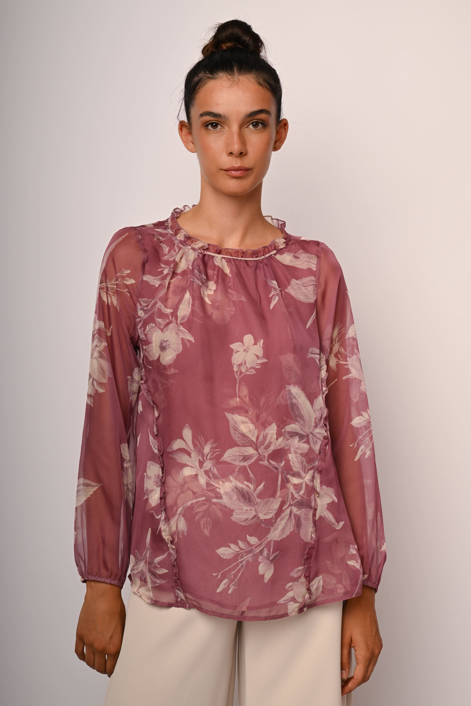 Blusa a stampa floreale