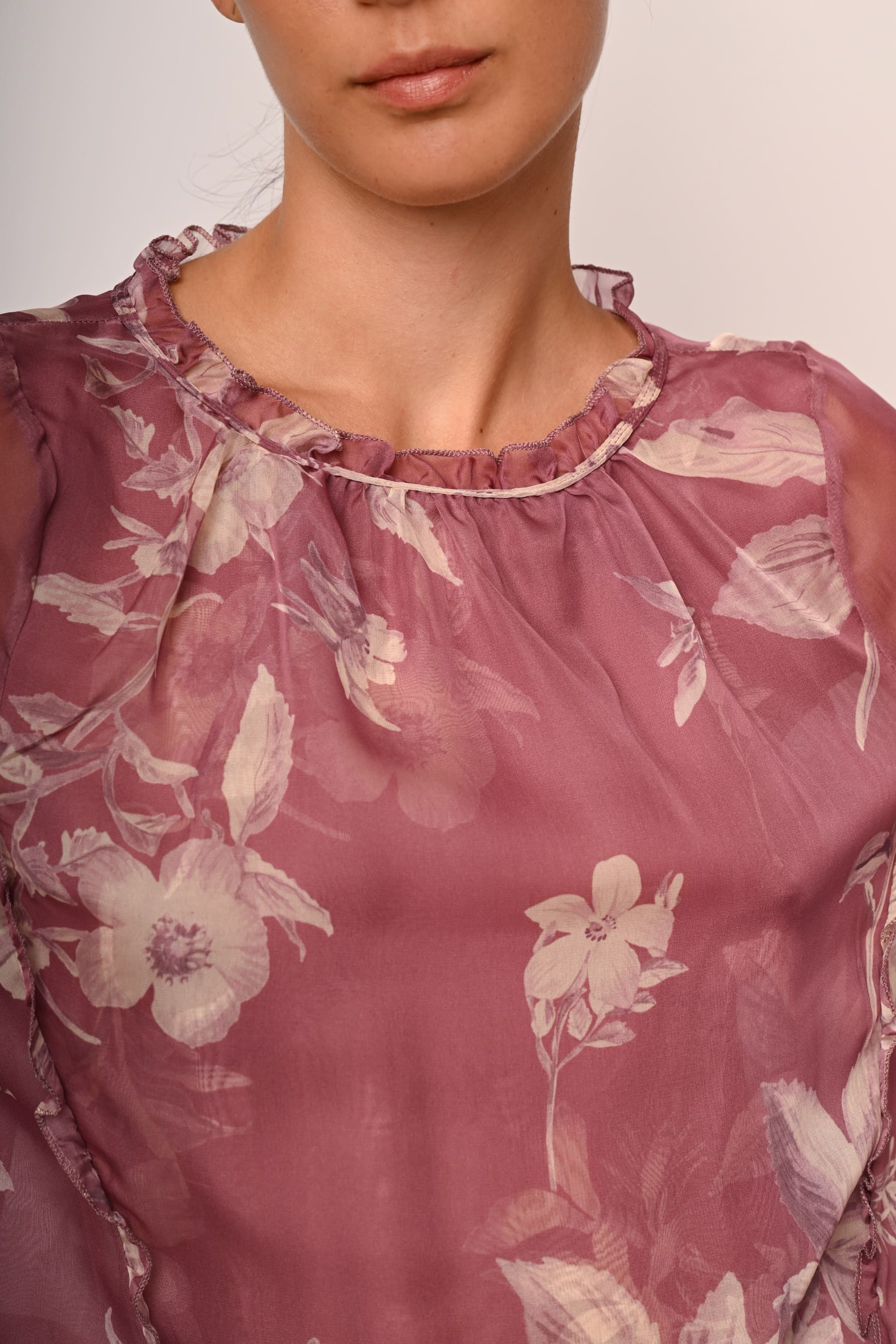 Blusa a stampa floreale