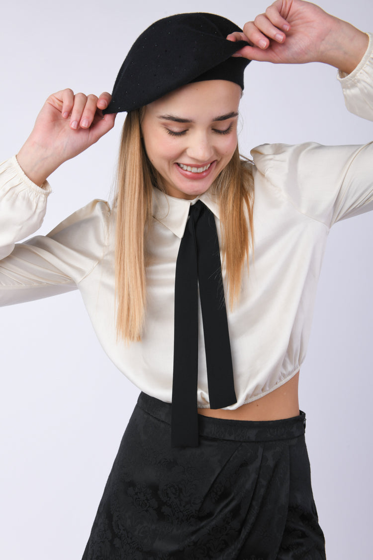 Camicia crop con cravattino