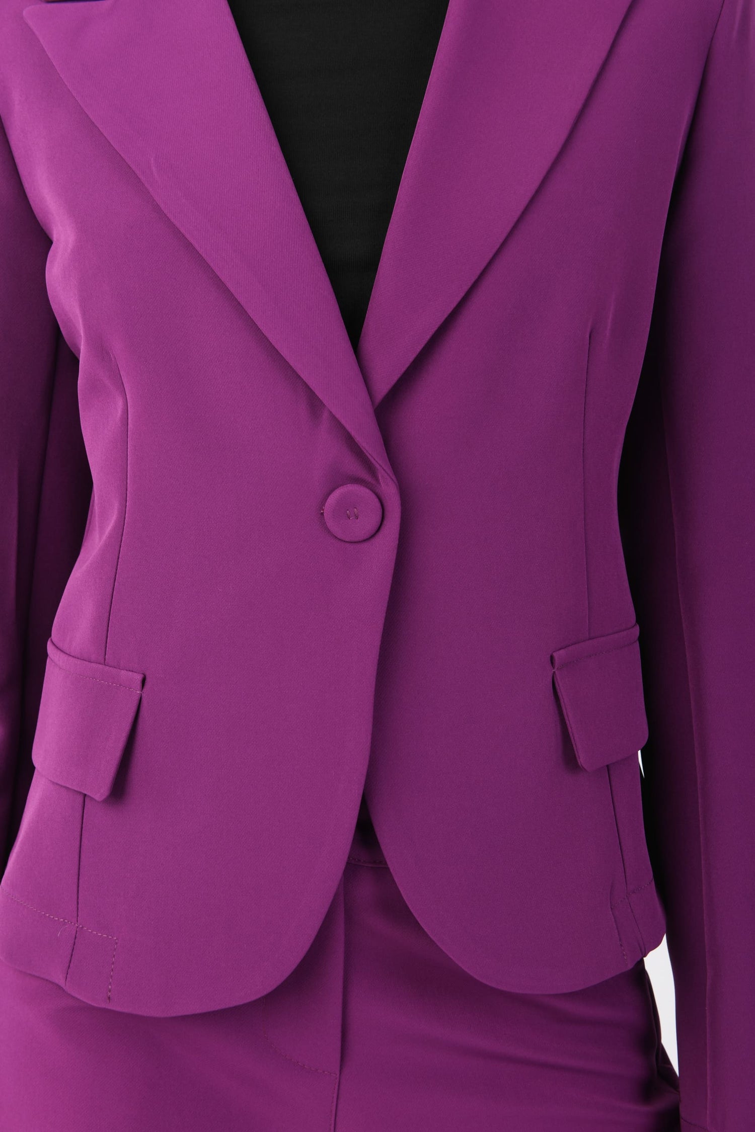 EM08PR36BX-23_4_4_df065052-baa6-4c93-9275-f7e3fe77bc8e