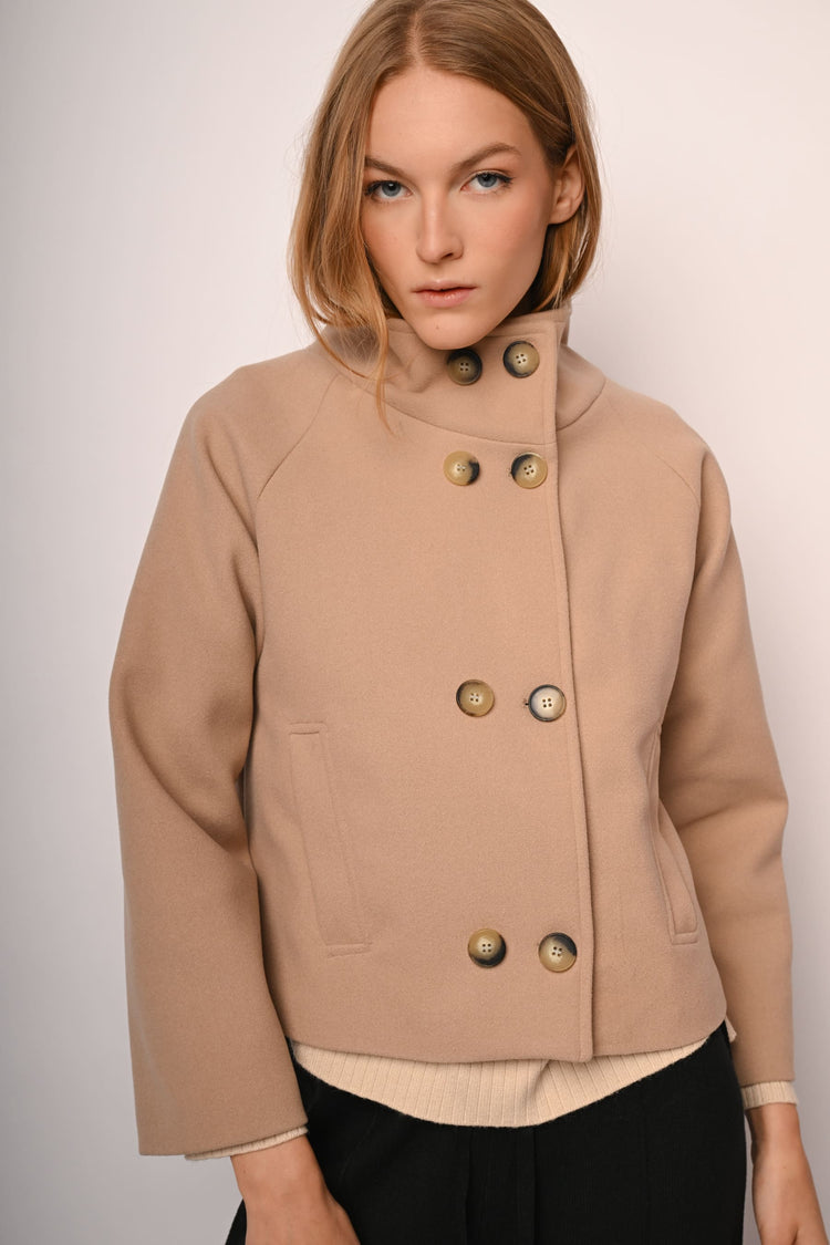 Cappotto corto doppiopetto