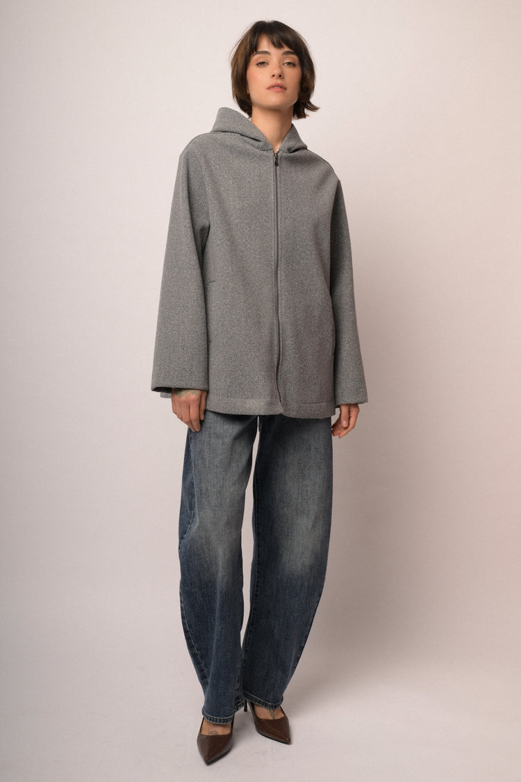 Cappotto corto con zip e cappuccio