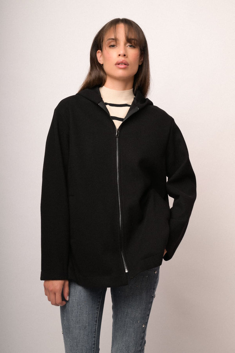 Cappotto corto con zip e cappuccio