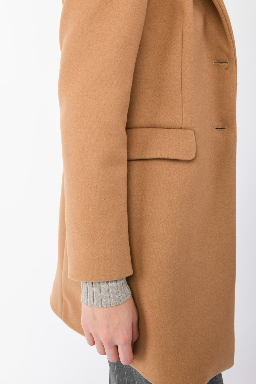 EM09TF237CM-23_5_5_441be2e4-2d16-45c2-ab39-32a77b2713b1