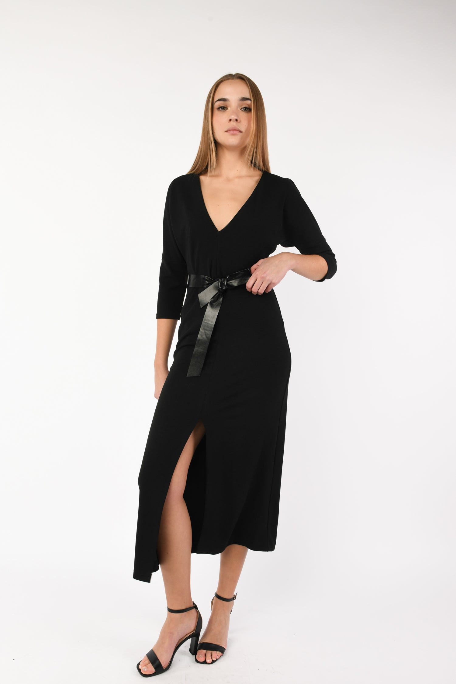 FBL2236NE-23_6_6_68085221-cc1c-4a0d-ab37-ca6775056ab9