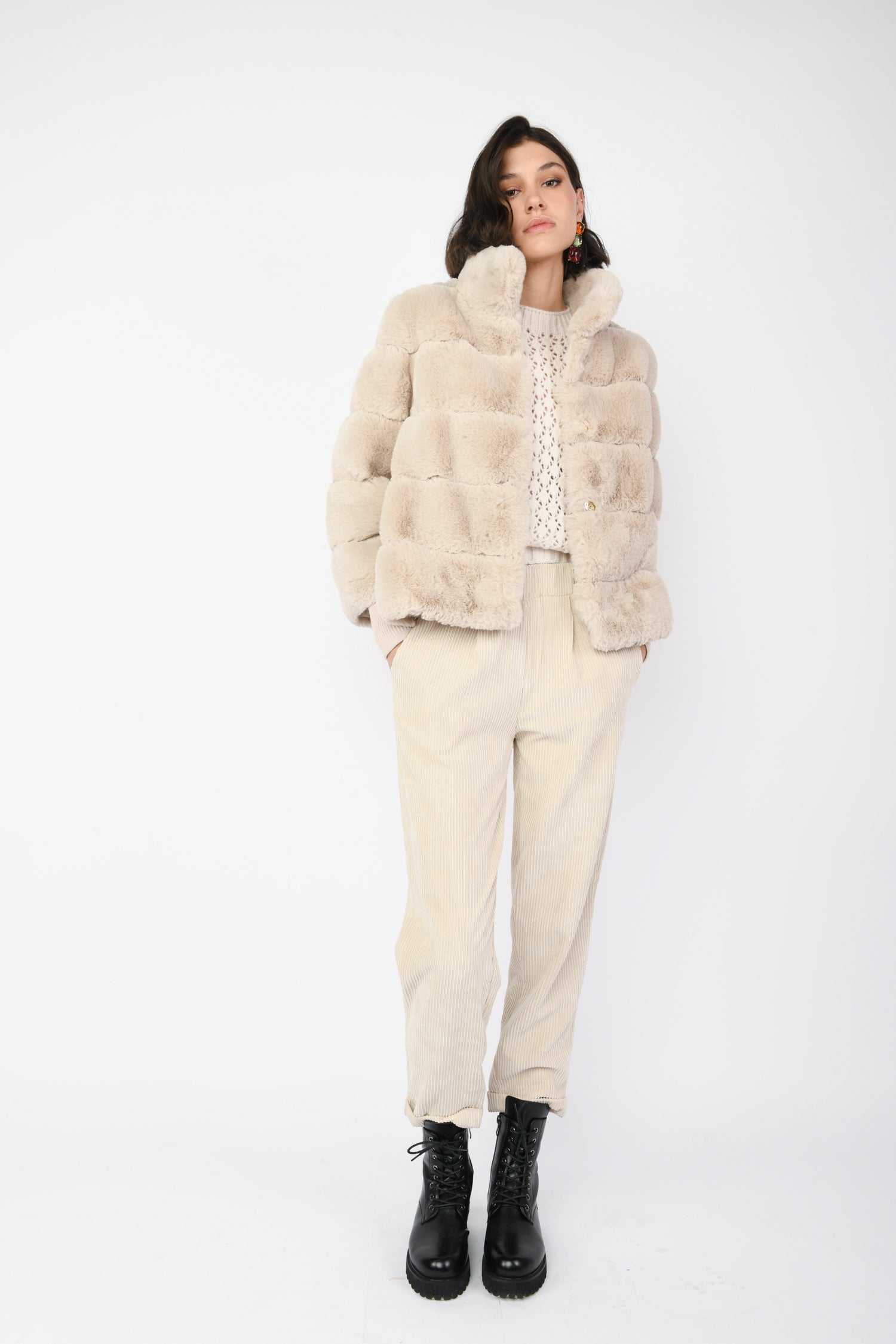 FBL2546BE-23_1_1_7d3d289e-0c8f-4ae6-8694-045619e8c9a1