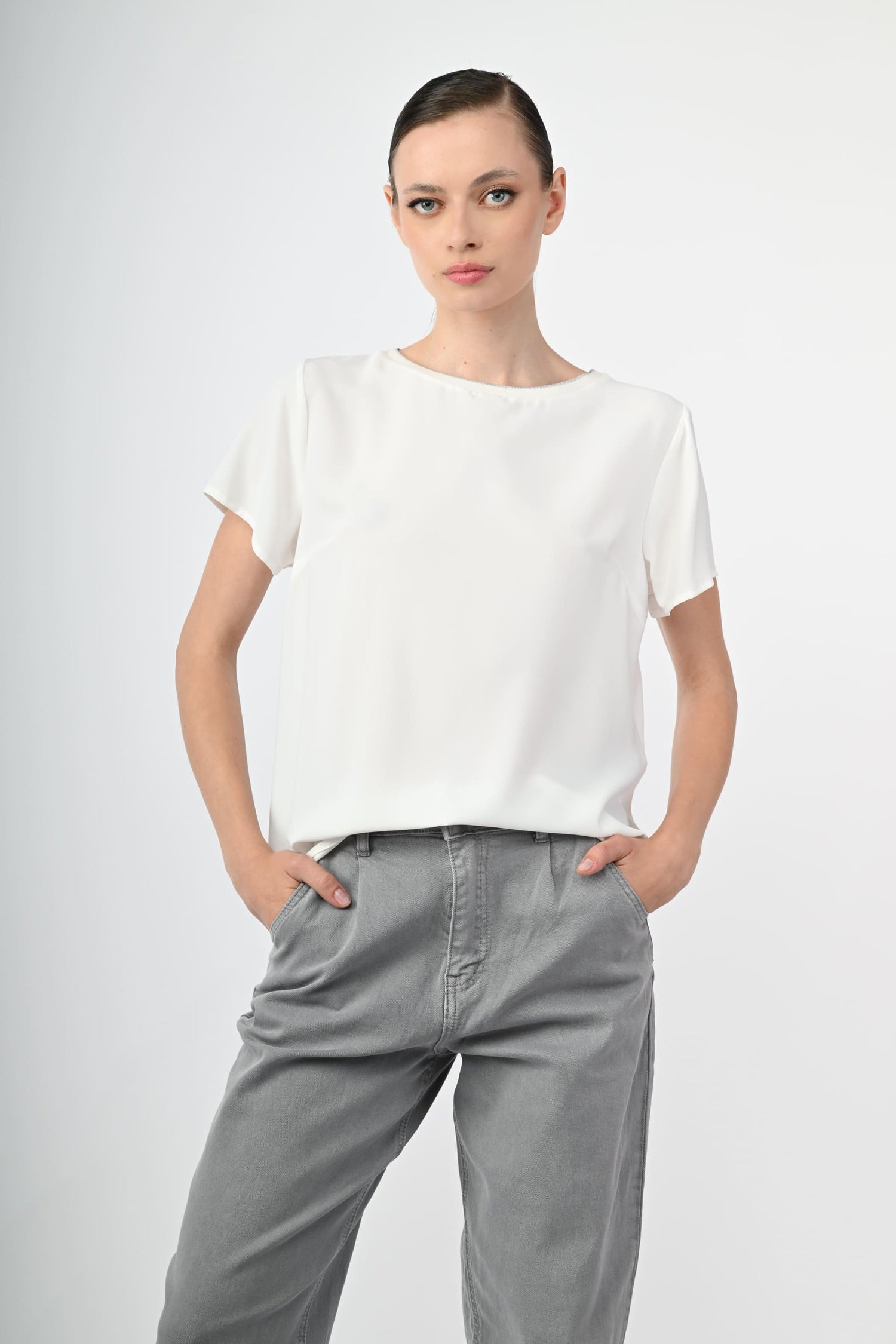 FBL3035BI-24_2_2_e7972a63-d7df-4ead-88c2-7cacab7fd247