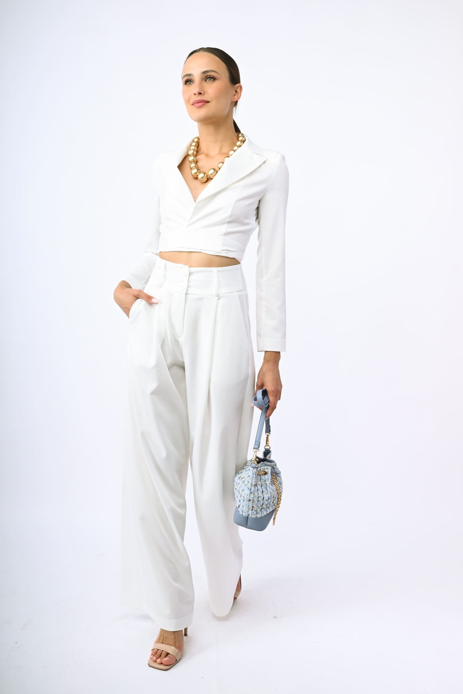 FBL3580BI-24_1_20_284_29_1_b47f55f6-a531-4e38-92cf-3c8c9030ae16