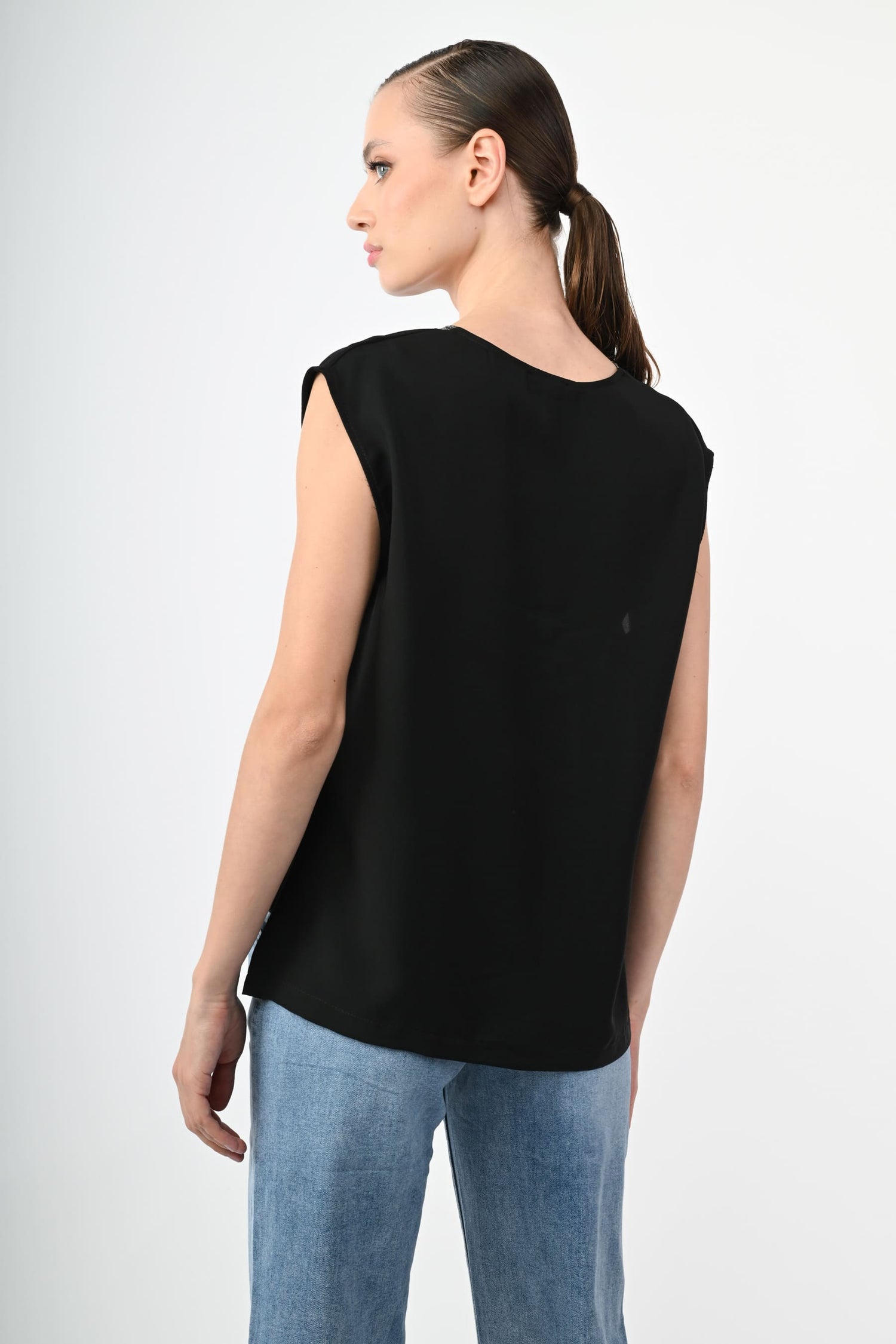 FBL3728NE-24_5_5_8e34dc7c-9f14-4121-8122-60317c72d600