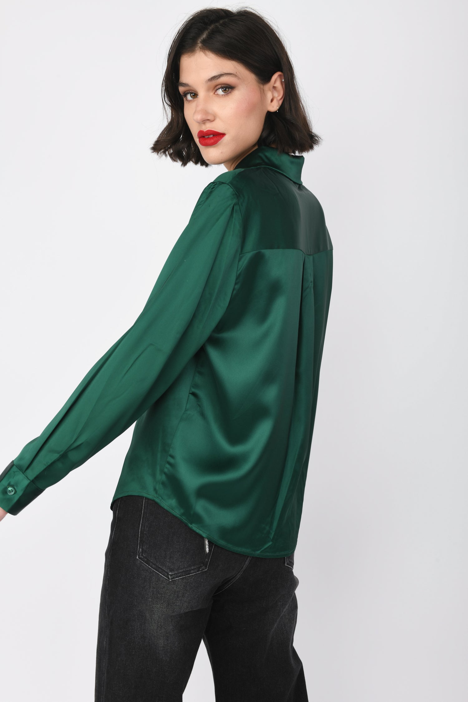 FK02050VE-23_4_4_adc41831-5349-46a1-9ed6-4d5ce5061580