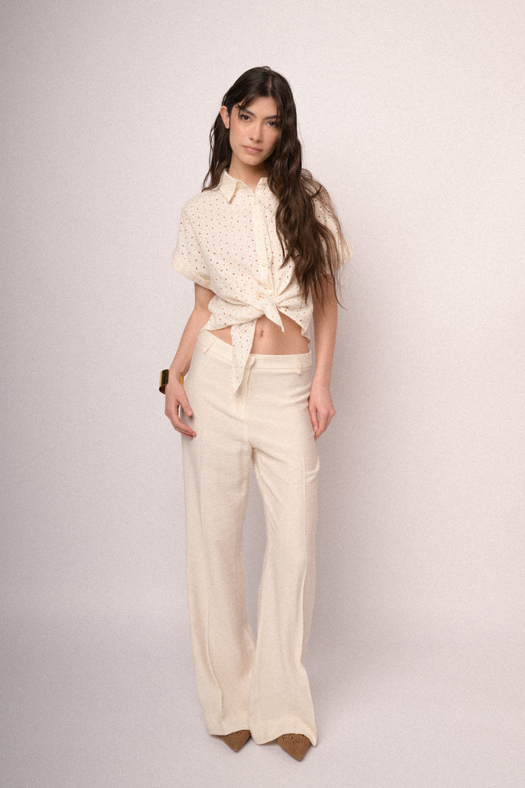 Camicia in sangallo beige