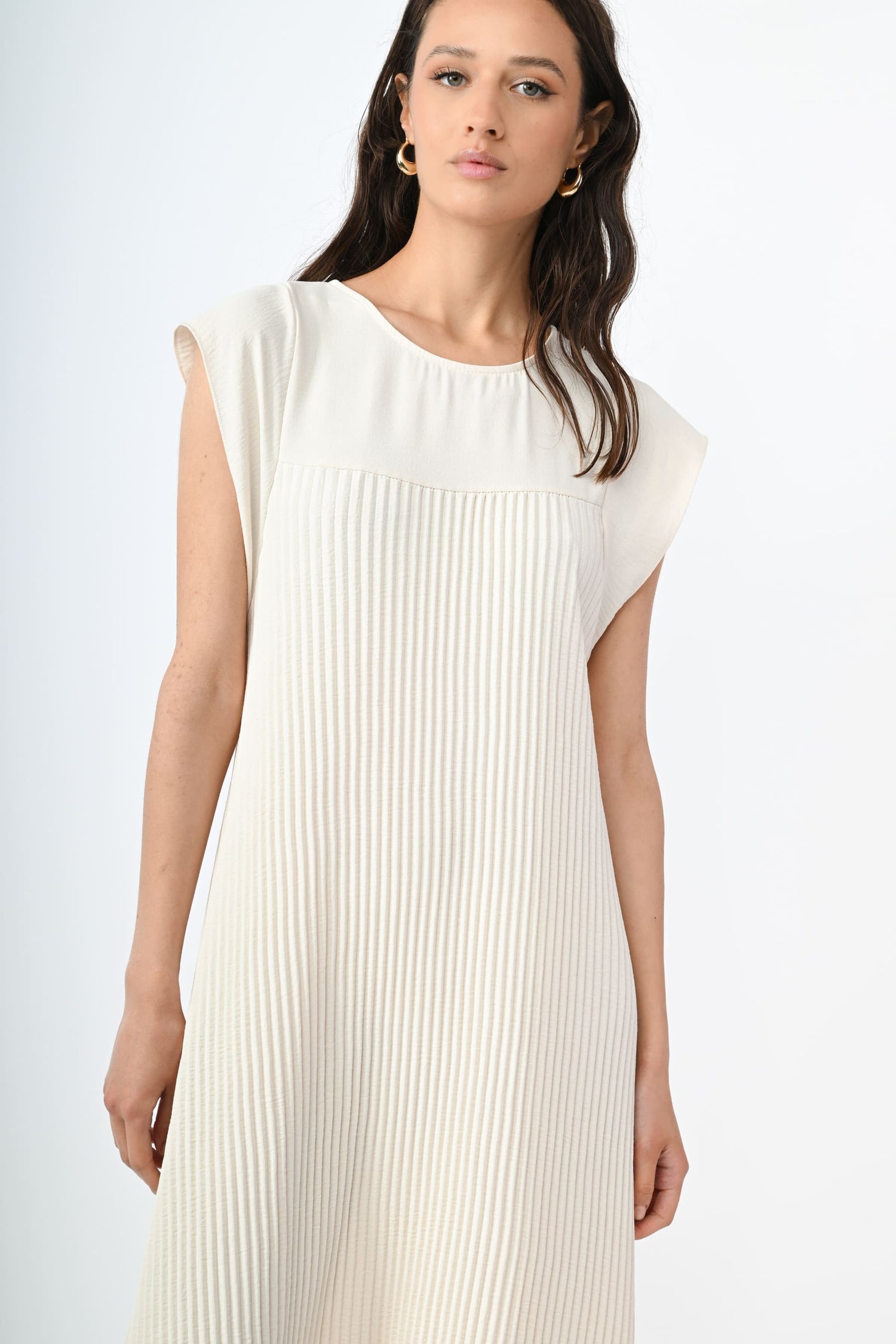 HZ18970PA-24_4_4_e81a4c63-2038-45a2-99a9-d68a99adeb33