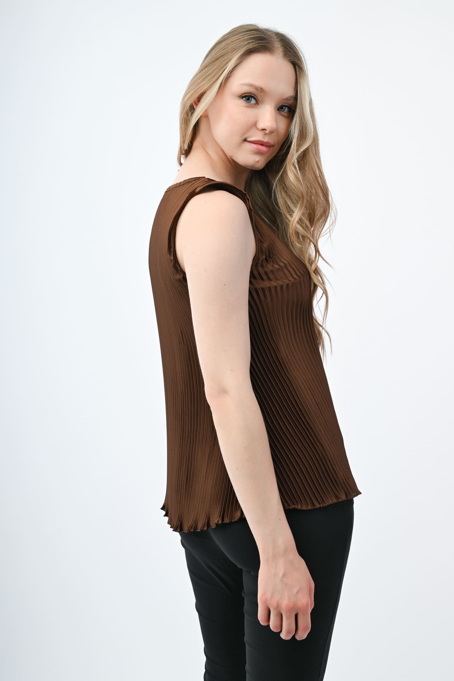 HZ20841MO-24_5_5_c14c506f-9682-4965-a2df-0e1722e099e7