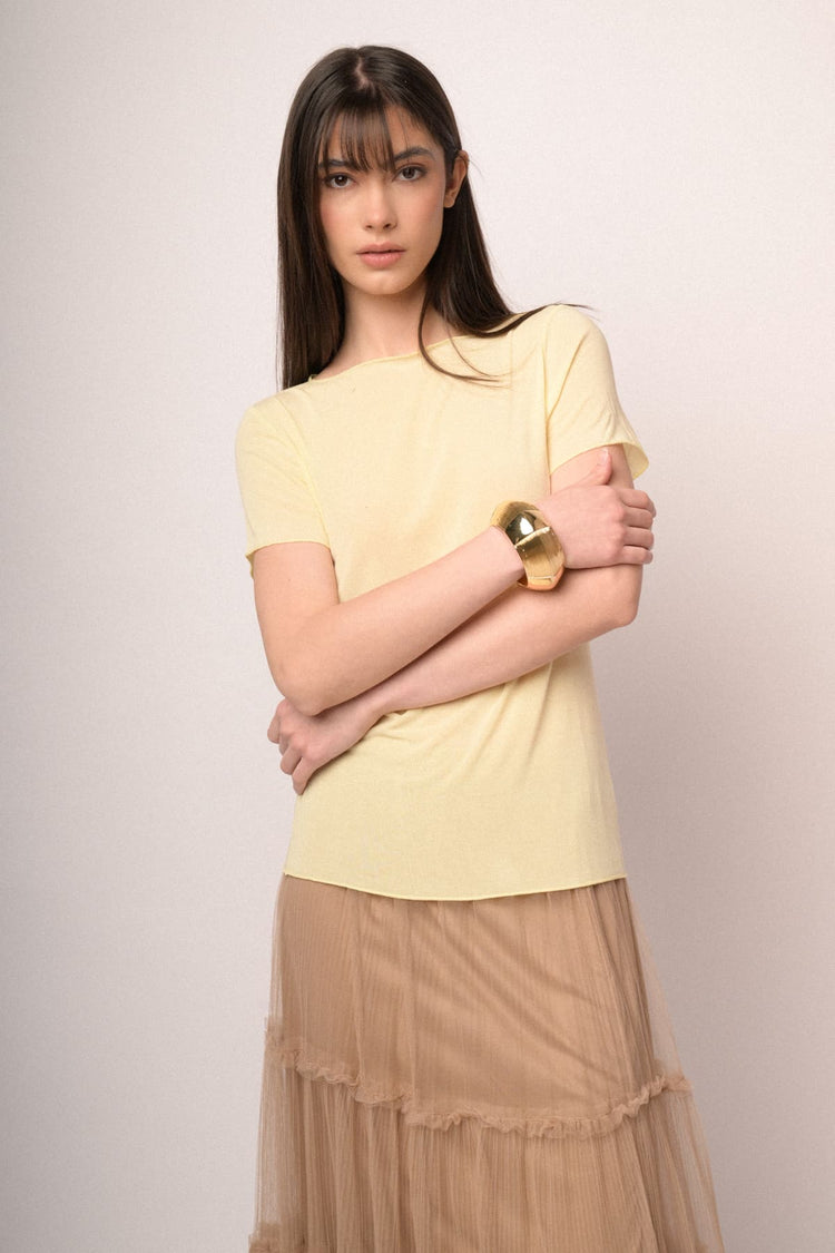 T-shirt in viscosa e seta giallo burro