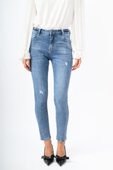 Jeans skinny con strappi