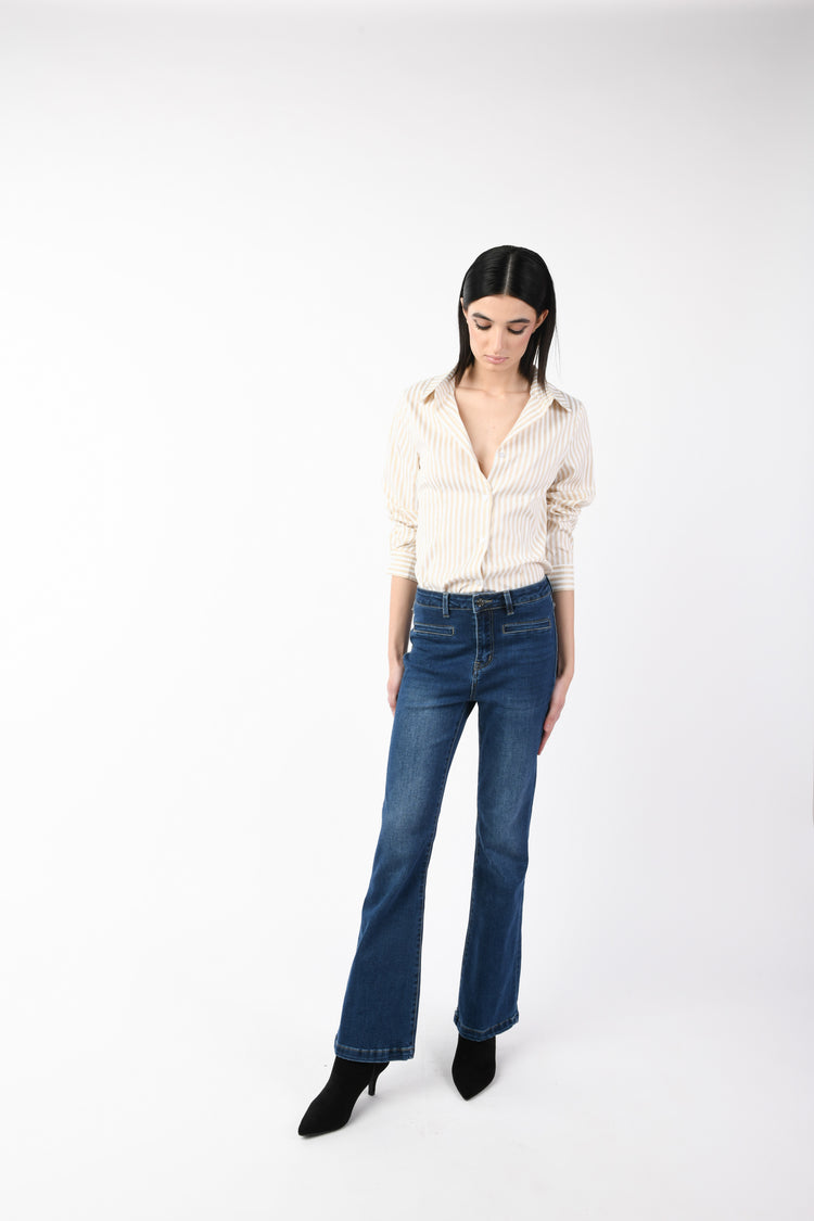 Jeans a gamba svasata