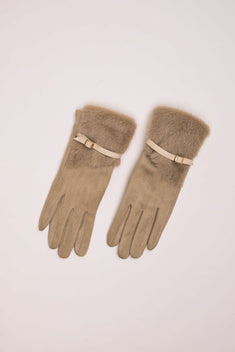 Guanti con fibbia e similpelliccia