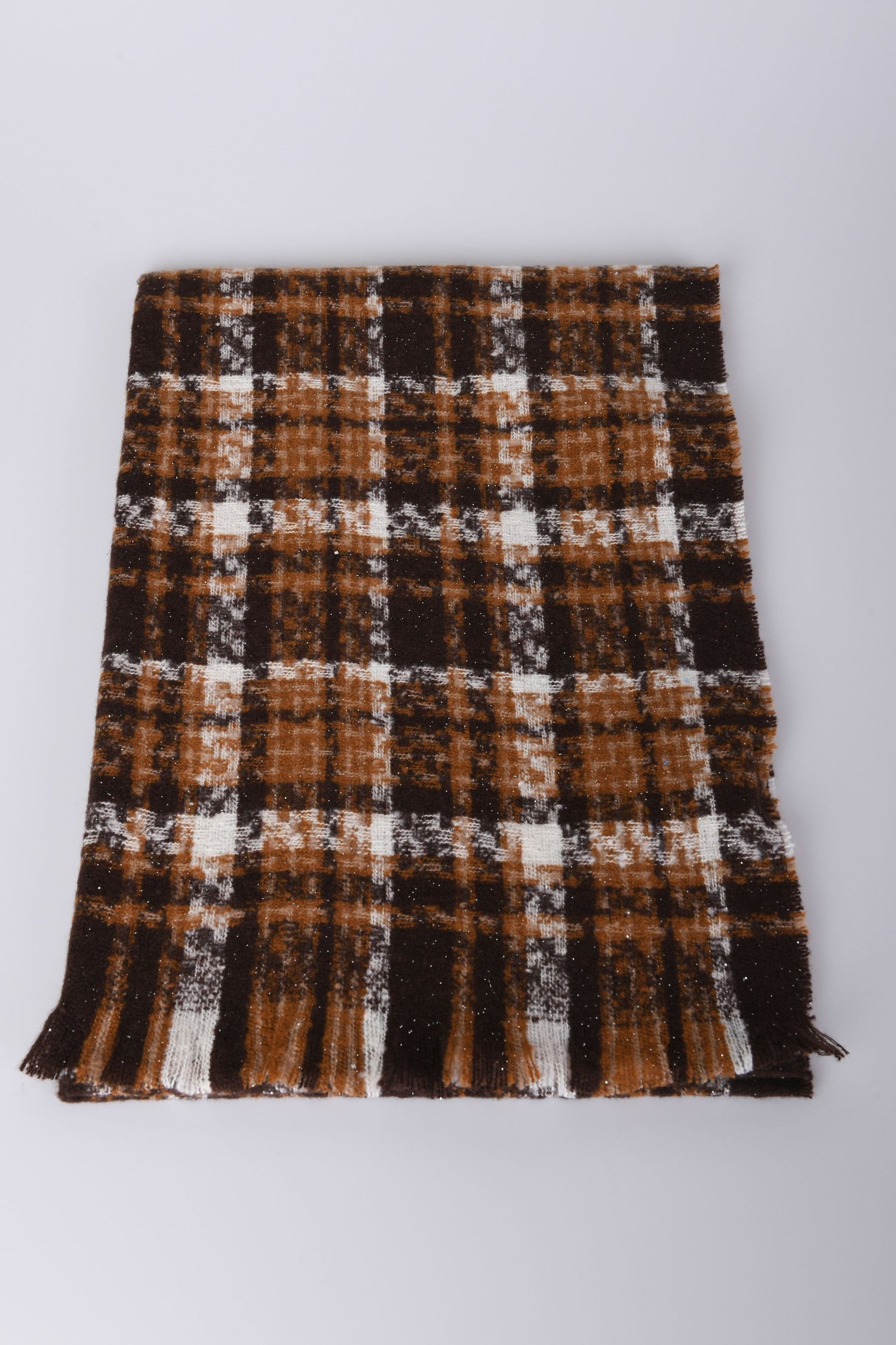 JX63FAMO-23_1_1_ce452342-da90-49ad-93bf-0e83e68b6d59