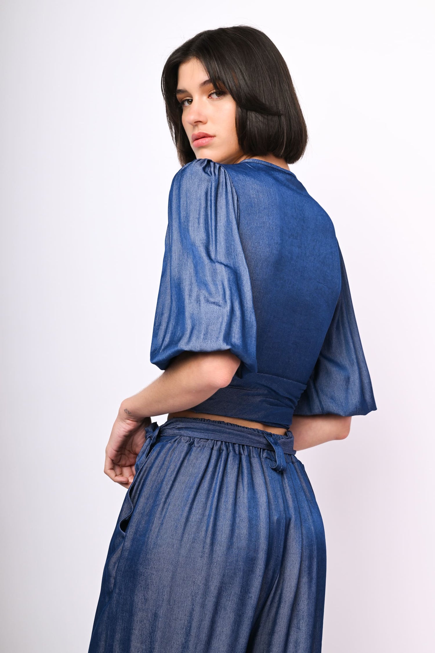 K110402JE-24_3_3_5718022e-97db-4f0c-a022-3e7d9dff71b9