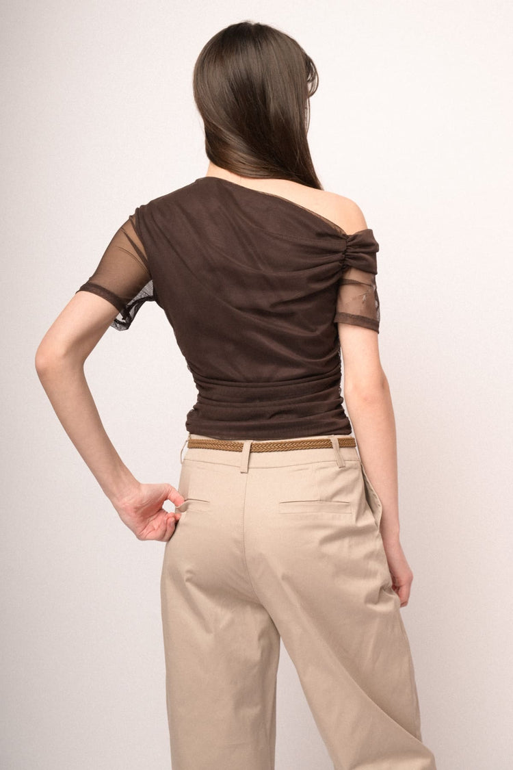 Top asimmetrico in tulle cioccolato