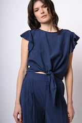 Top crop con nodo alla vita