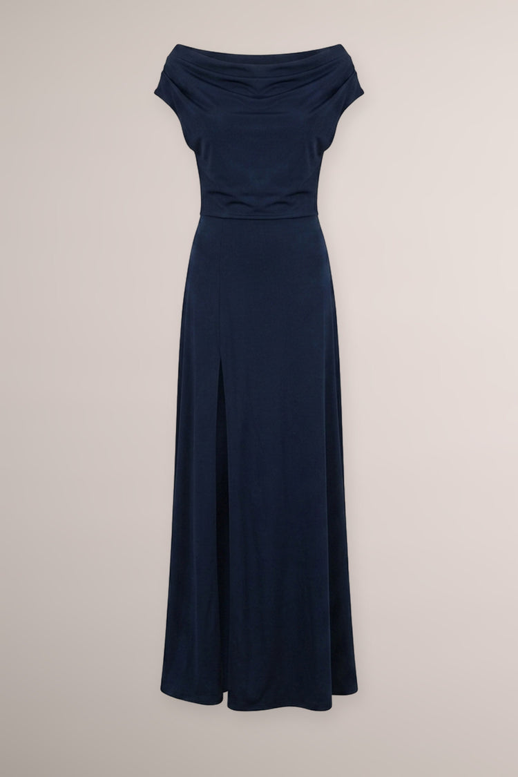 Abito da sera in raso blu con drappeggi e spacco
