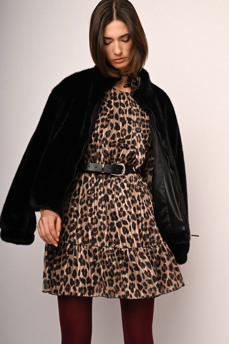 Giacca in faux fur con zip