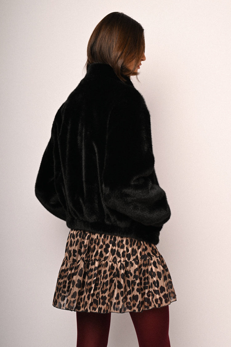 Giacca in faux fur con zip