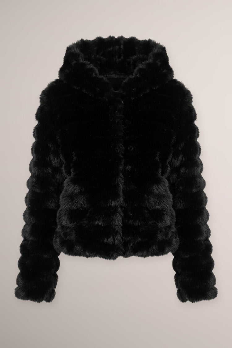 Giacca corta in faux fur nera con cappuccio