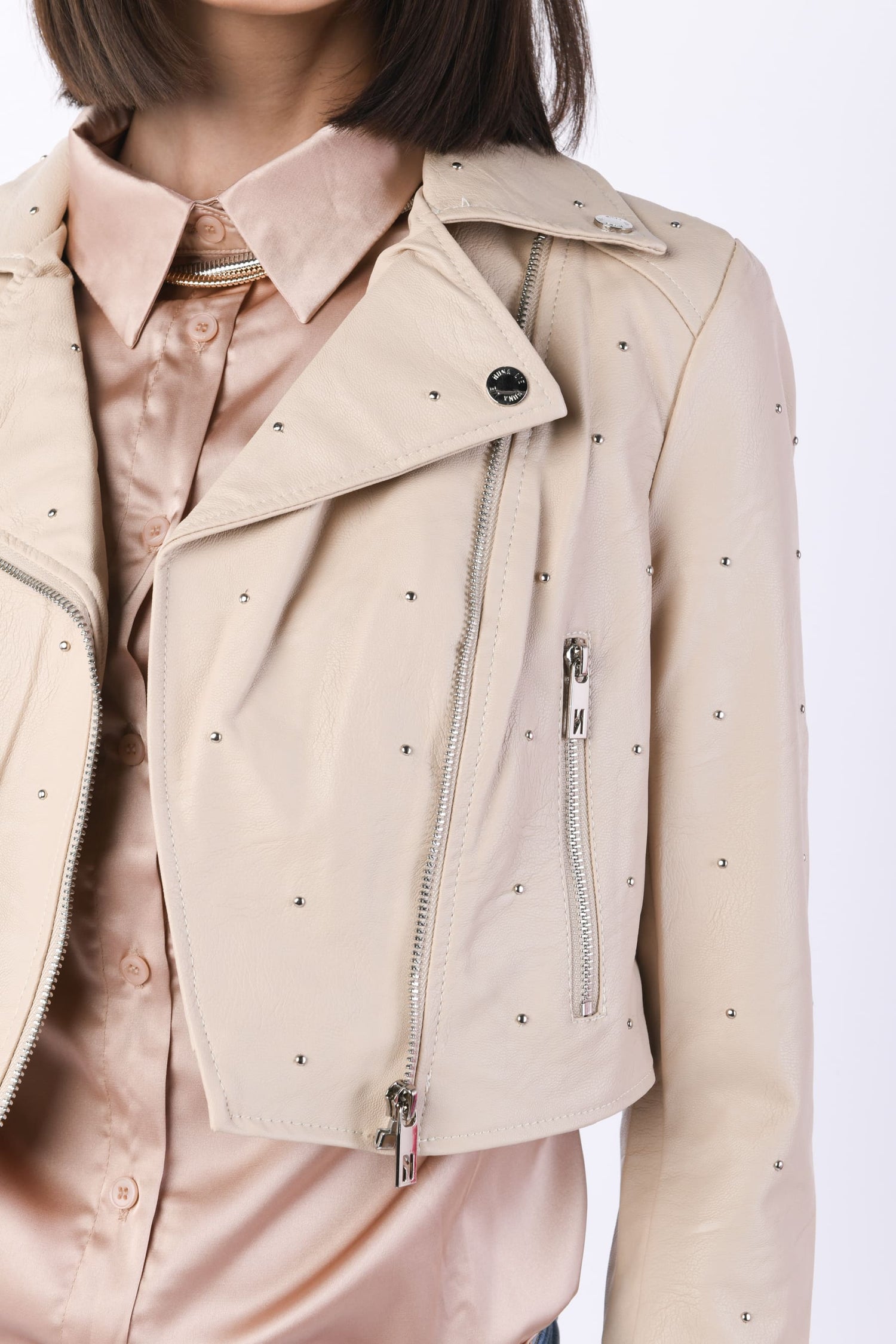 KG11132BE-23_3_3_e87e947c-5213-419f-9db4-2d6742d8c672