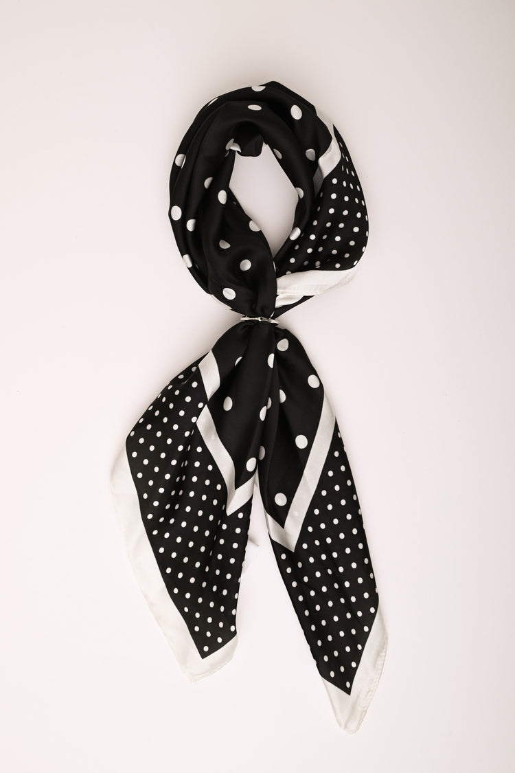 Foulard a stampa pois
