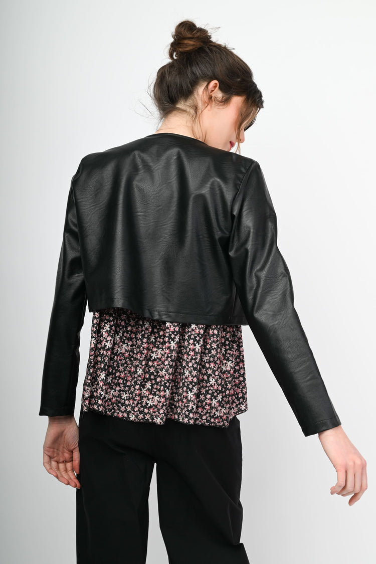 Giacca crop in similpelle