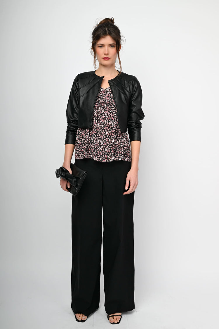 Giacca crop in similpelle